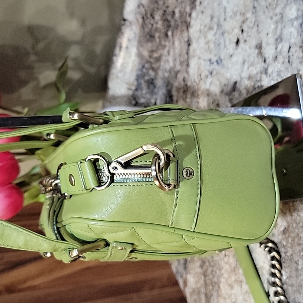 MCM EUC Leather Lime Green Quilted Satchel - Picture 4 of 11